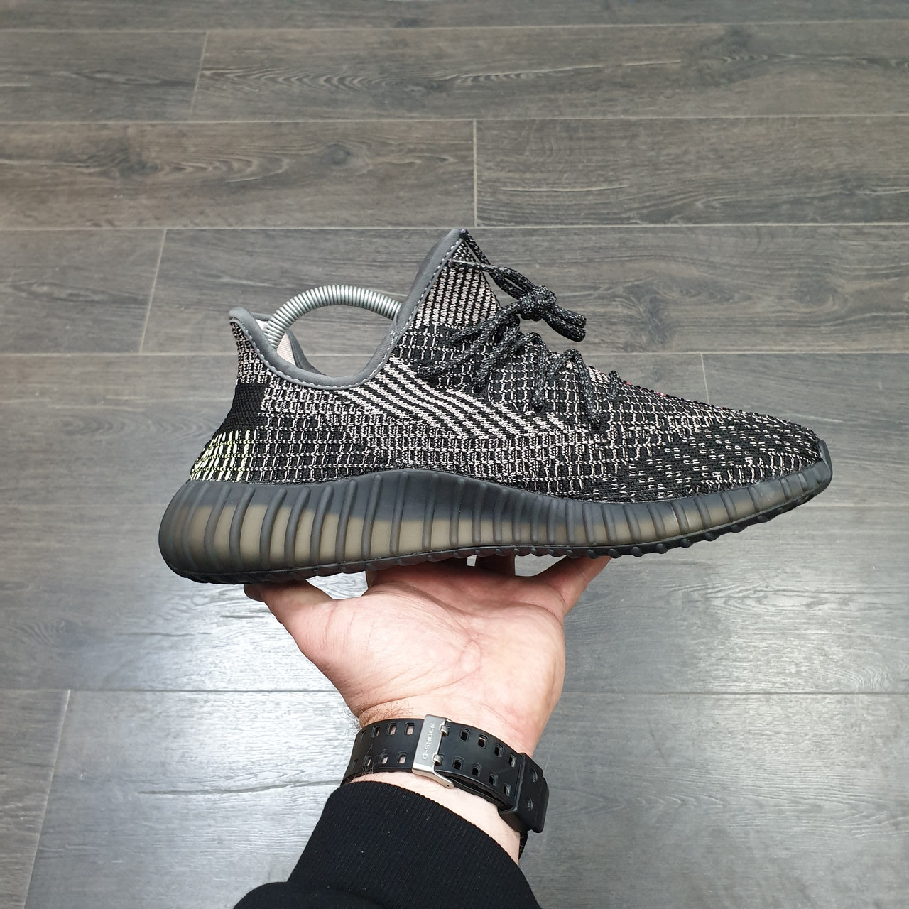 Кроссовки Adidas Yeezy Boost 350 V2 Yecheil - фото 3 - id-p115138931