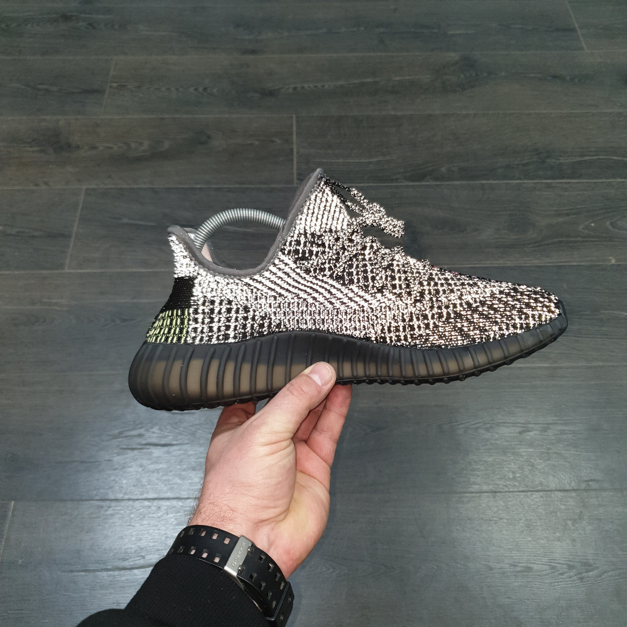 Кроссовки Adidas Yeezy Boost 350 V2 Yecheil - фото 4 - id-p115138931