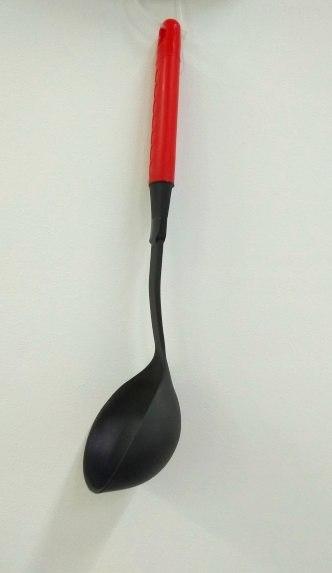 Половник - цвет черный, ручка красная (SOUP LADLE) - фото 1 - id-p148541352