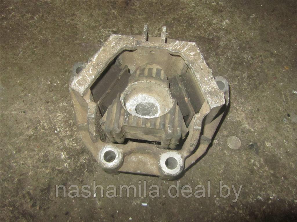 Подушка крепления двигателя Renault Midlum - фото 2 - id-p149273469
