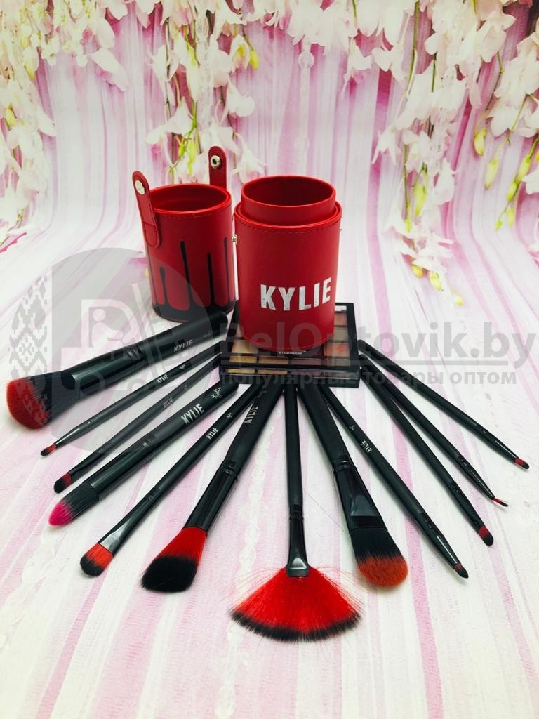 Набор кистей для макияжа в тубусе KYLIE RED/Black, RED/White 12 шт В черном тубусе с красным оформлением - фото 10 - id-p110370238