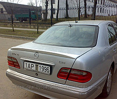 Спойлер на крышку багажника Mercedes E W210
