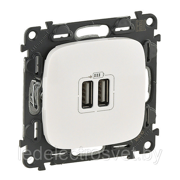 Valena Allure - Зарядное устройство с двумя USB-разъемами, 240В/5В, 1500мА, белый (инд. упаковка) - фото 1 - id-p149396148