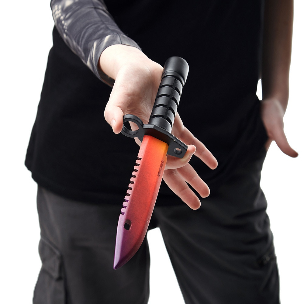 Нож М9 VozWooden Градиент (деревянная реплика) - фото 3 - id-p149518954