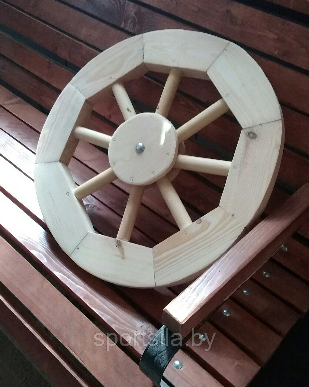 Колесо декоративное деревянное д.70см арт.150010