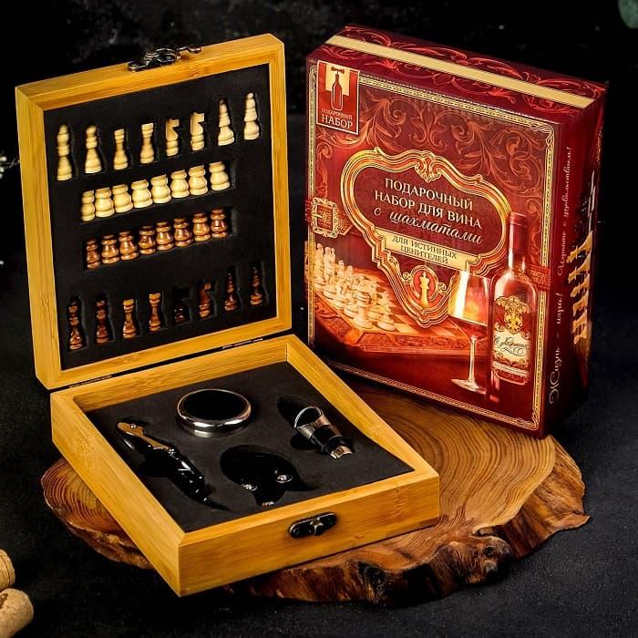 Подарочный набор для вина «Истина в вине» с шахматами - фото 1 - id-p149784614