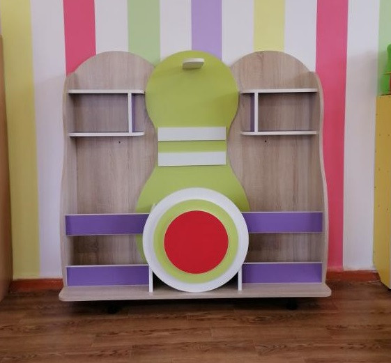 Стеллаж ДУ-ИМ-017 "Мишень" (детская мебель для спортинвентаря)