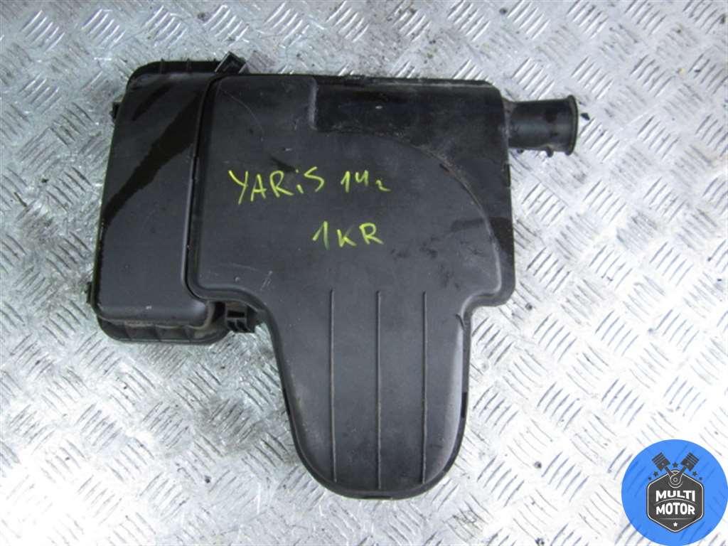 Корпус воздушного фильтра TOYOTA Yaris III (2011-2020) 1.0 i 1KR 2014 г. - фото 1 - id-p150343445