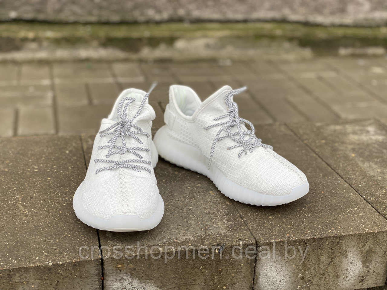 Adidas Yeezy Boost 350 white - фото 1 - id-p150726584