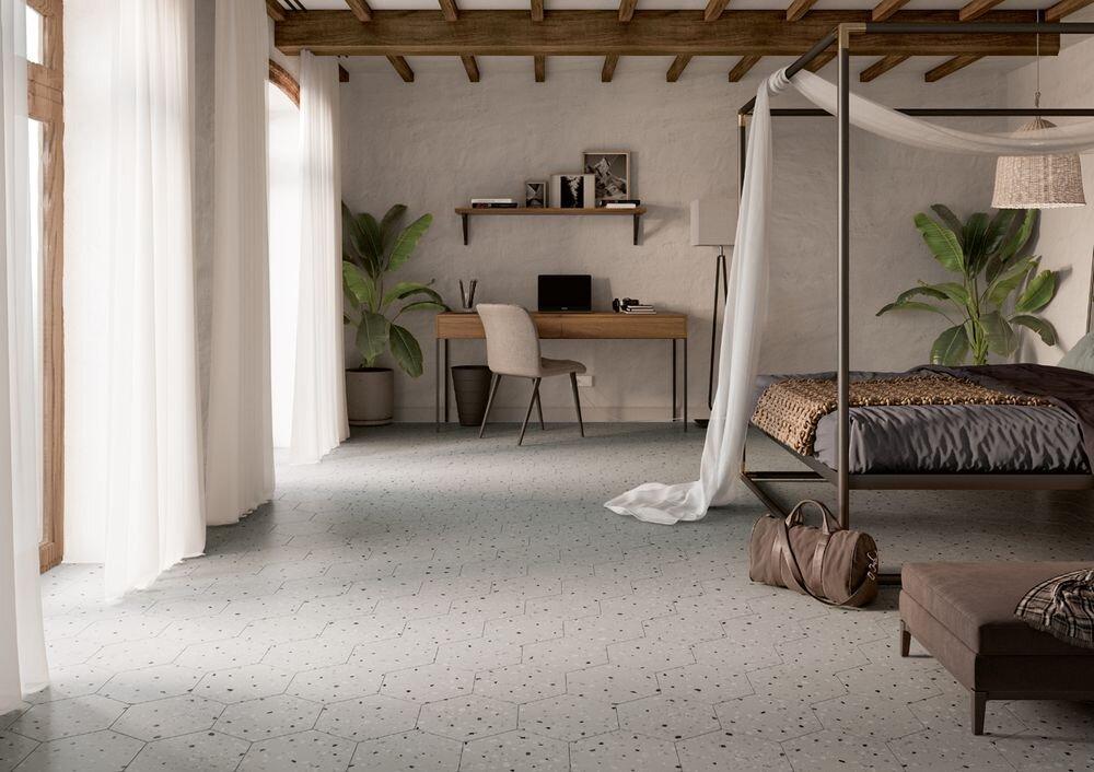 APAVISA SOUTH/ АПАВИСА САУС