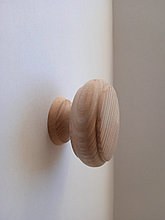 Ручка для мебели деревянные (РМ 22) из дуба или ясеня 42*42*27.Шлифованные под покрытие.