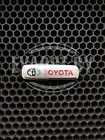 Логотип на коврик EVA - Toyota