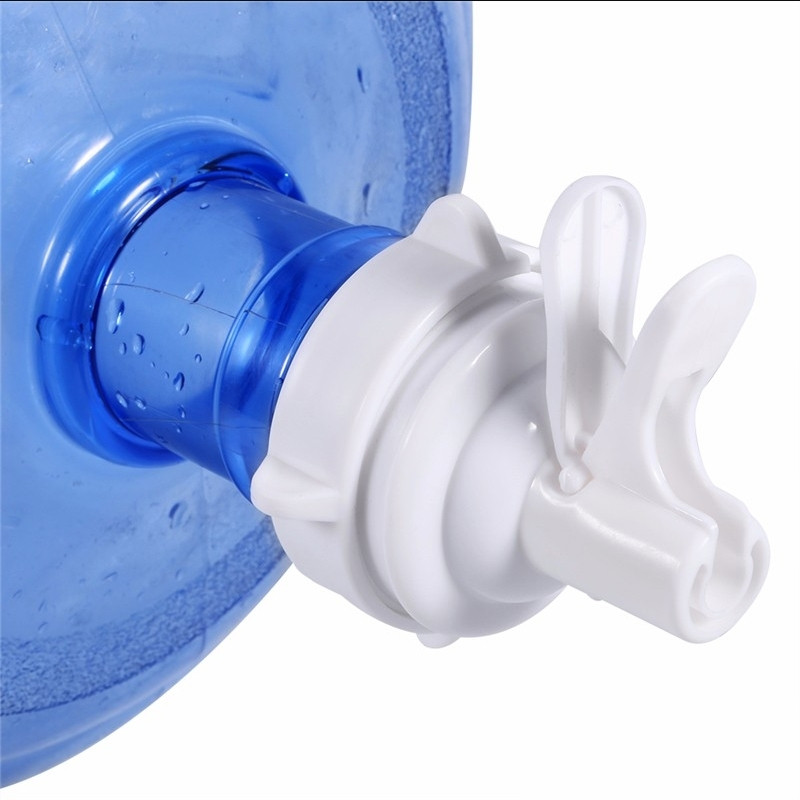 Кран-клапан для закупорки бутылей для подачи воды
