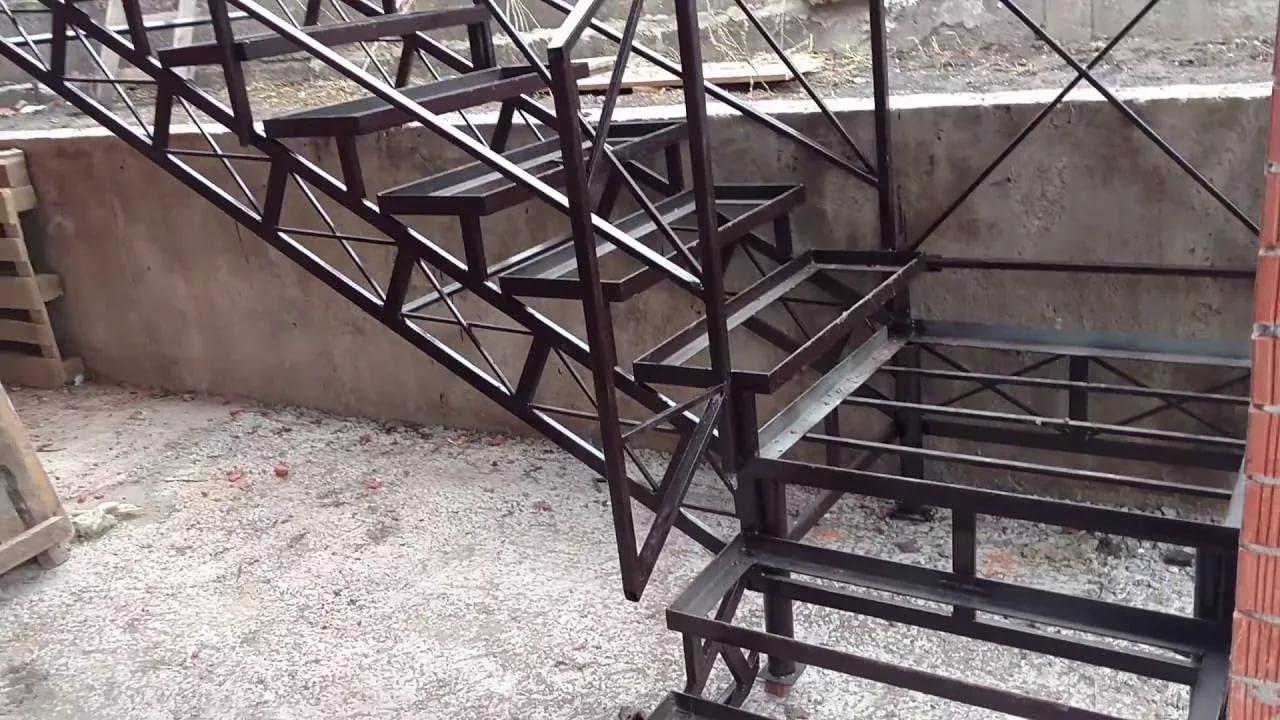 Основание лестничное под заливку бетоном модель 199