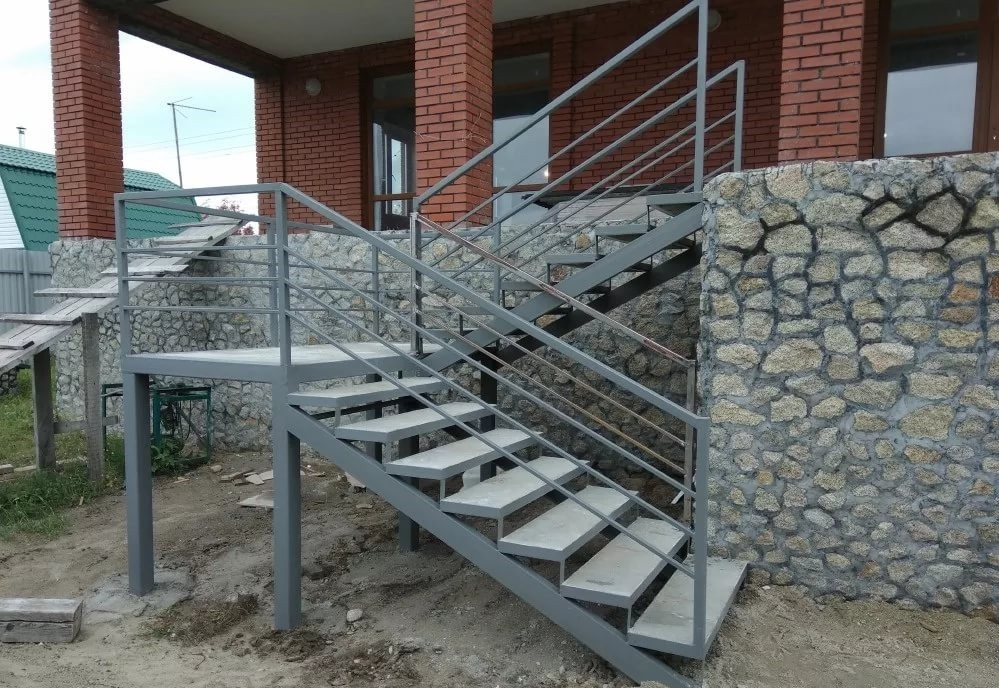 Лестницы под заливку бетоном модель 61