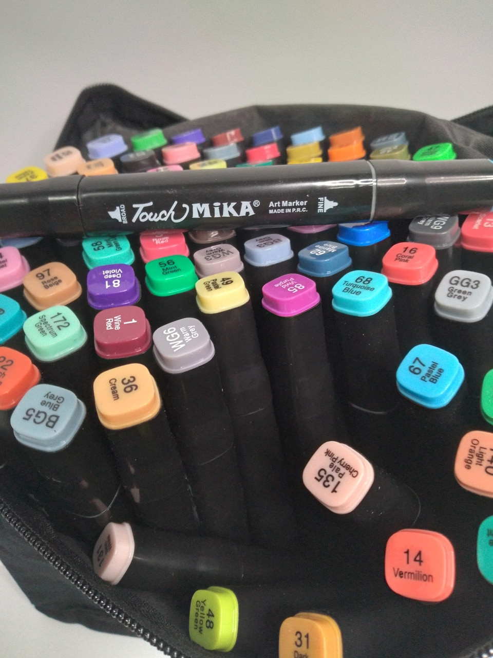Набор маркеров двухсторонних для скетчинга 80 цветов (2 пера) - фото 2 - id-p137487885
