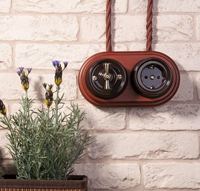 Винтажные электроустановочные изделия