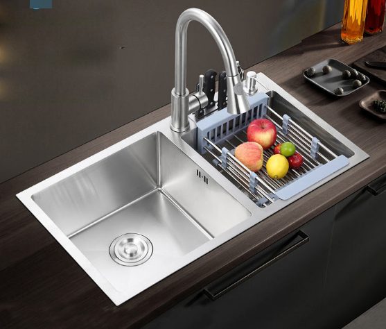 Новая дизайнерская кухонная раковина с двойной чашей 780*430*220 Gerhans с коландером и дозатором - фото 3 - id-p151637142