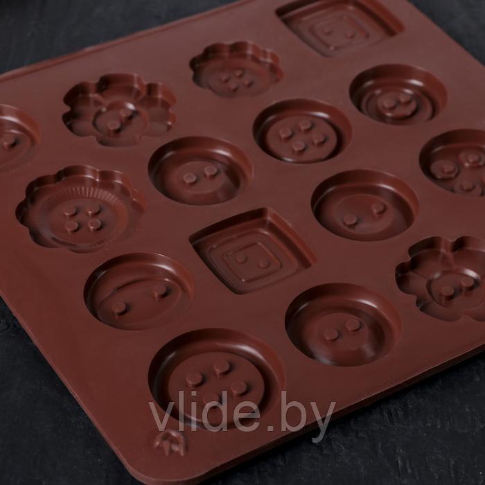 Форма для льда и шоколада Доляна «Пуговки», 17,4×16,5×0,4 см, 16 ячеек, цвет МИКС - фото 3 - id-p151880668