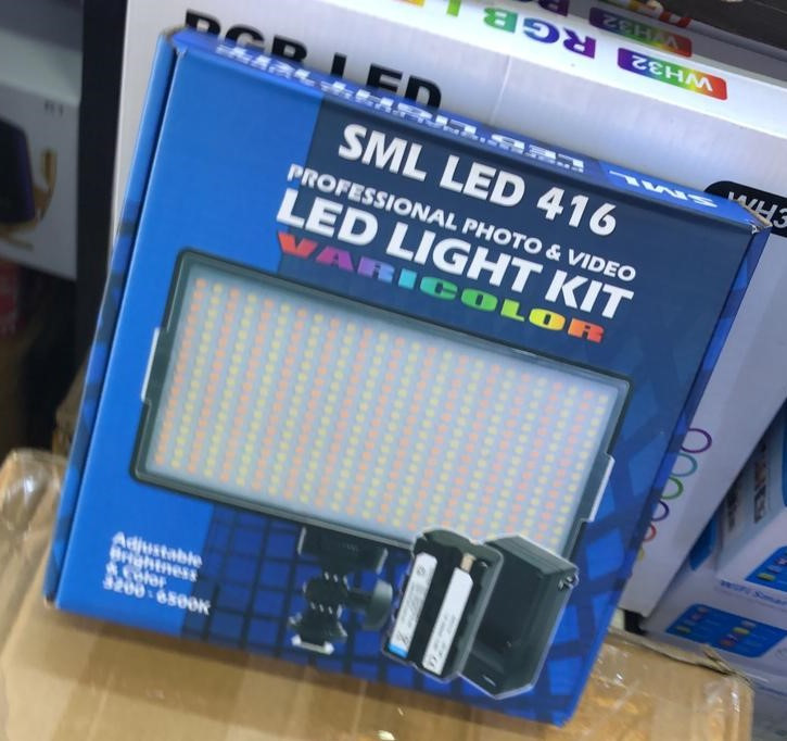 Видеосвет Varicolor Led MODEL LED-416 Осветитель Led Light Kit Varicolor (18-9-2 см), фото 1