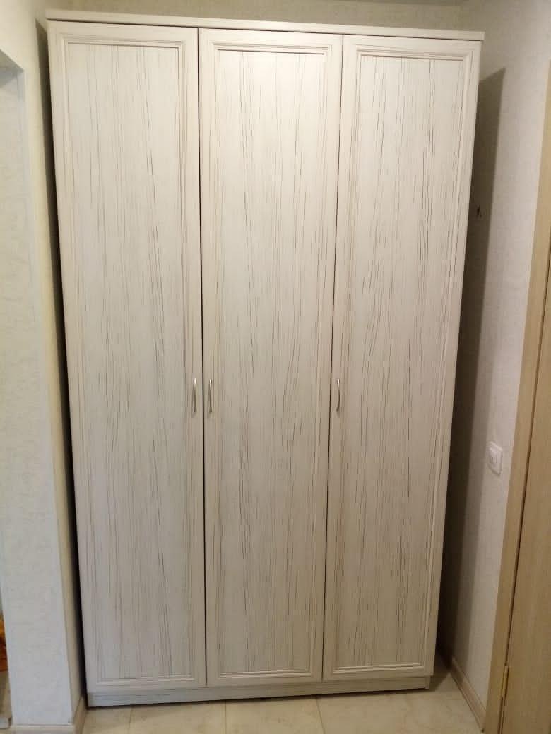 Шкаф для белья 3-х дверный арт. 106 система Гарун (6 вариантов цвета) - фото 6 - id-p117092092