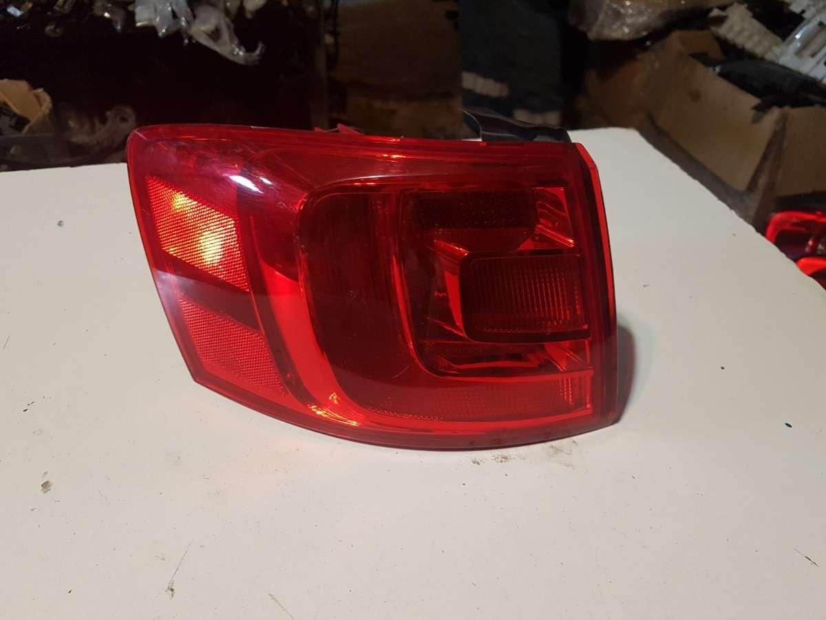 Фонарь задний левый 5C6945095D Volkswagen Jetta 6, Джетта 6 2011-2016 гг.в.