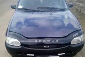 Дефлектор капота Vip tuning Ford Escort 1995-2000