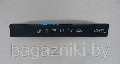 Дефлектор капота VT52 Ford Fiesta VI 2002-2008 короткий