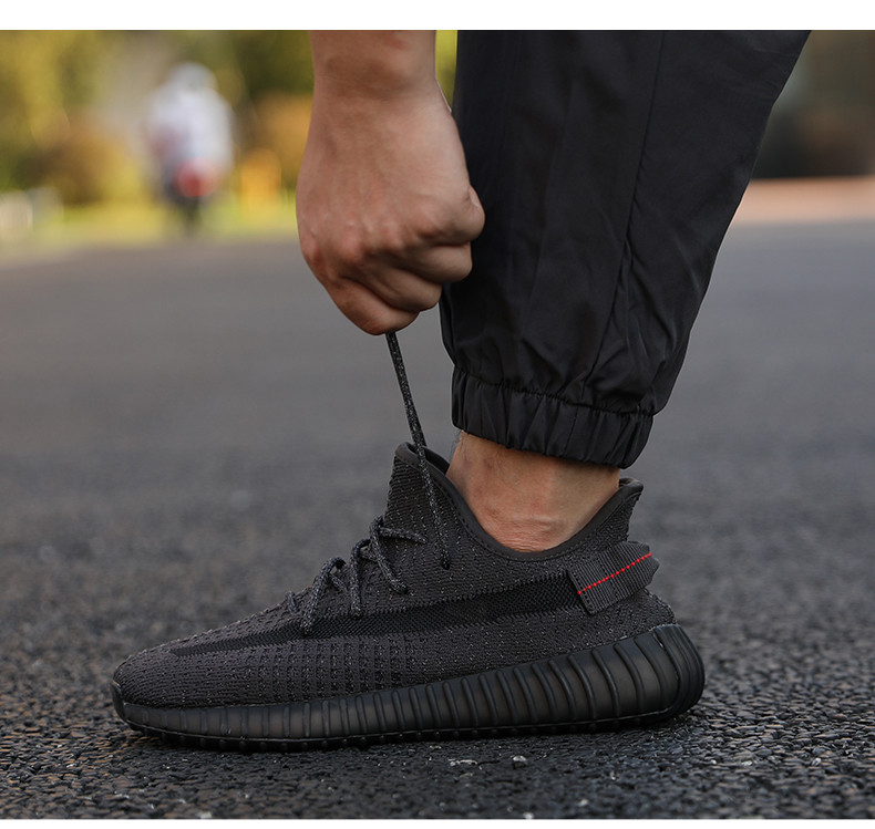 Кроссовки Adidas Yeezy Boost 350 V2 Static Black Reflective 42 - фото 1 - id-p152913992