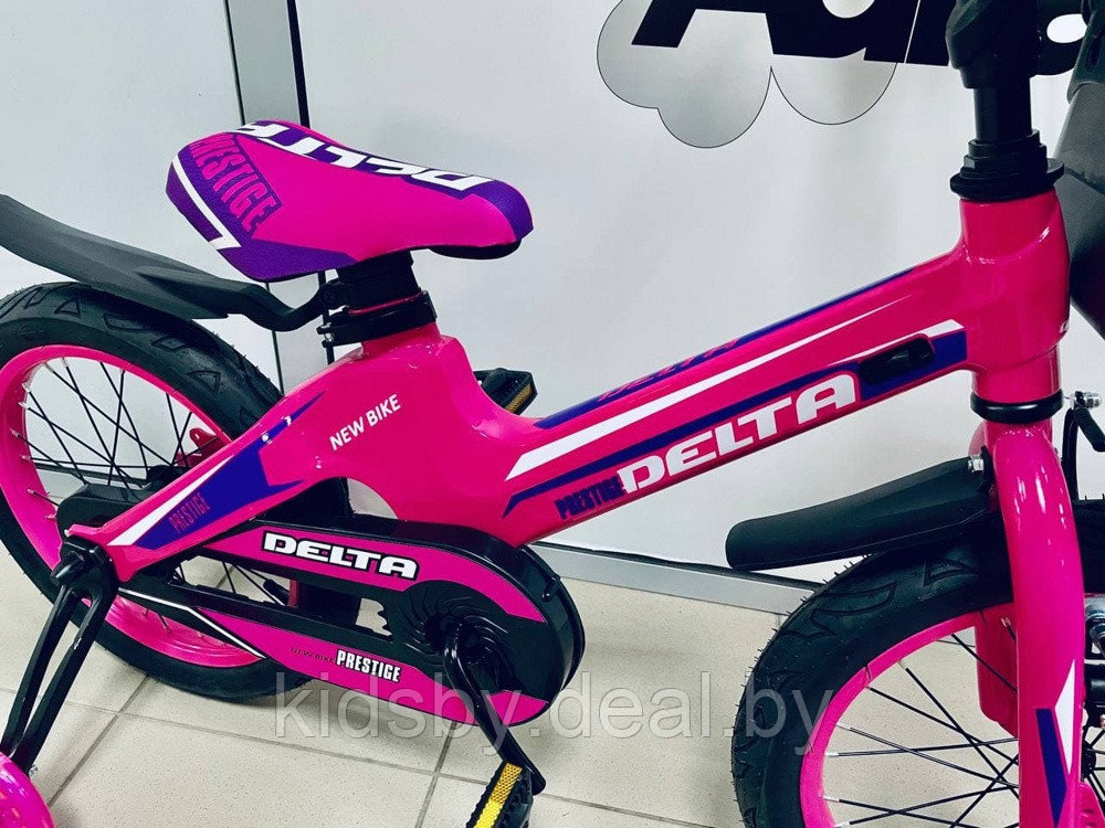 Детский велосипед Delta Prestige 18"+ шлем 2020 (розовый) с черным матовым магниевой рамой и обычными - фото 4 - id-p120541137