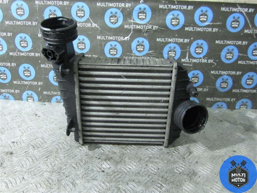 Радиатор интеркулера Volkswagen PASSAT (B5) (1996-2005) 2.5 TD 2003 г. - фото 1 - id-p153200634