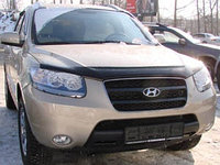 Дефлектор капота SIM Hyundai Santa Fe II 2006-2012 с загибом под капот.