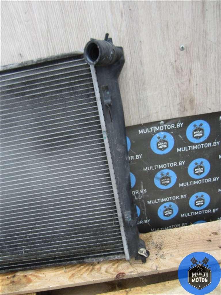 Радиатор (основной) HYUNDAI i30 (2007-2012) 1.6 i G4FC - 116 Лс 2010 г. - фото 3 - id-p153622863