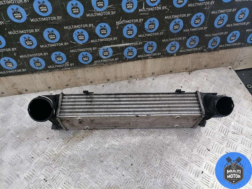 Радиатор интеркулера BMW 3 (E90 ) (2005-2013) 2.0 TD N47 D20 C - 163 Лс 2012 г. - фото 3 - id-p153787001