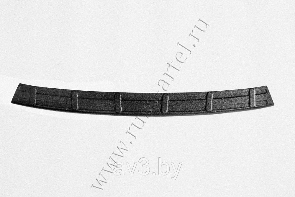 Накладка на задний бампер Lada Granta лифтбек 2014- (АБС пластик) - фото 5 - id-p153836810