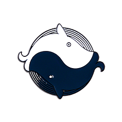 Значок киты "Инь Янь"  25 х 33 мм