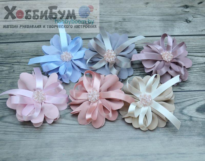 Резинка для волос с цветком и бантом, 11 см