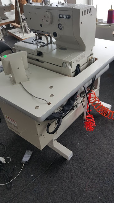 Japsew J-9820-01 промышленная швейная машина для изготовления петли с глазком - фото 5 - id-p147570733