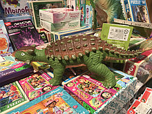Игрушка динозавр резиновый