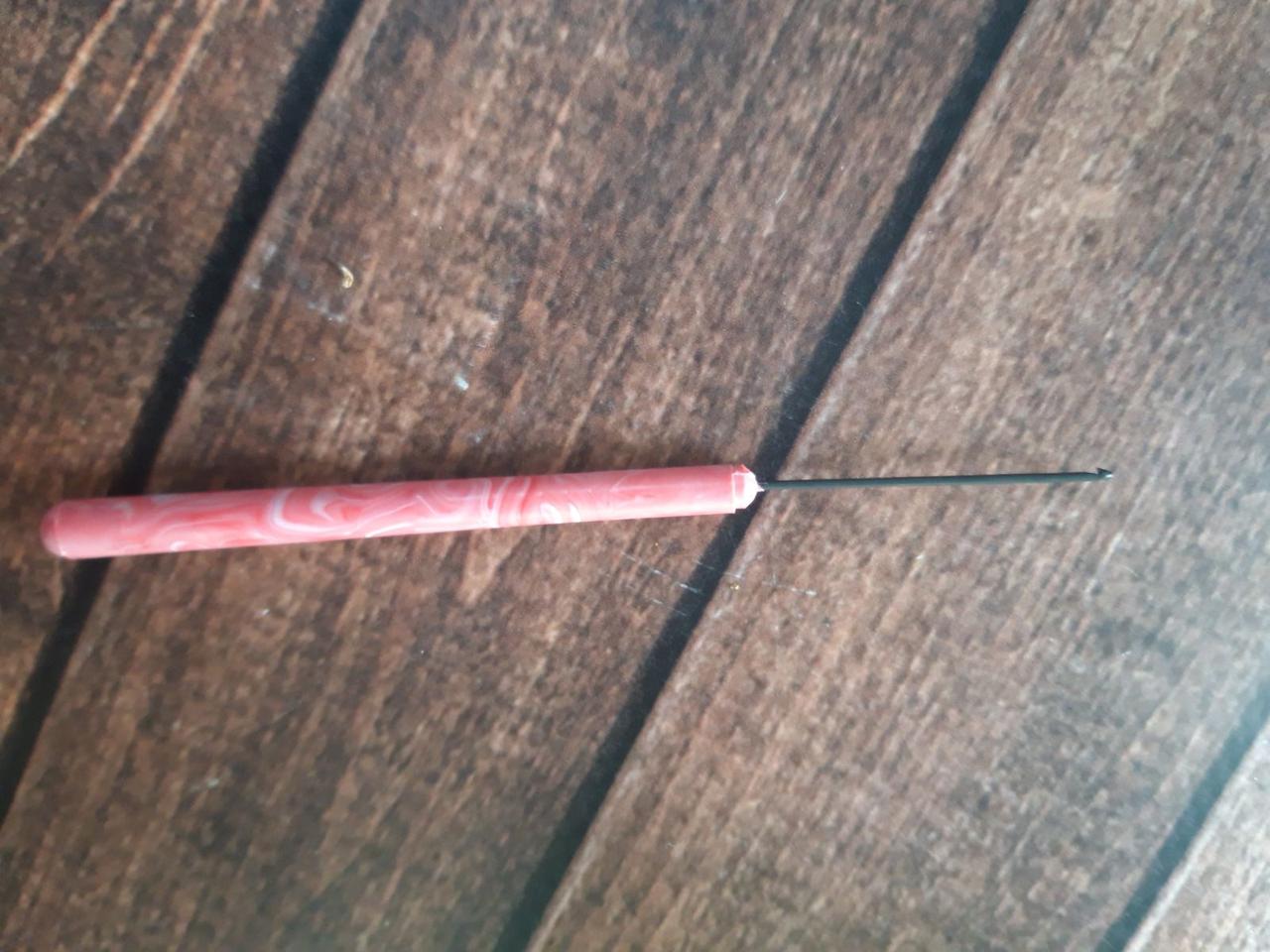 Крючок для вязания ВОС с пластиковой ручкой 1 мм - фото 1 - id-p154310442