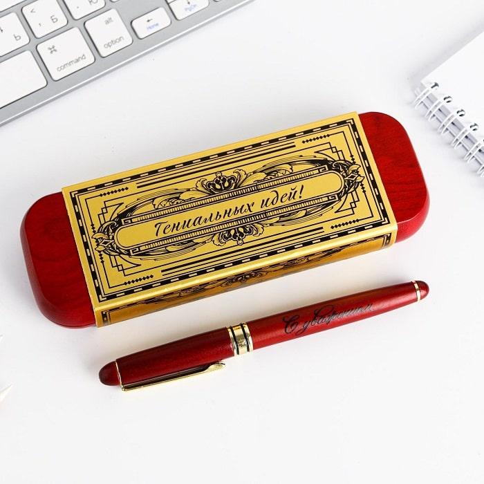 Деревянная ручка «Для гениальных идей» в подарочном футляре - фото 1 - id-p154350264