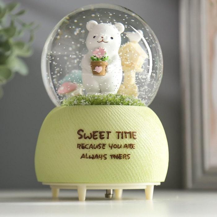 Снежный шар музыкальный «Мишка на поляне» - фото 2 - id-p154350321