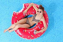 Надувной круг Пончик Красный 120 см