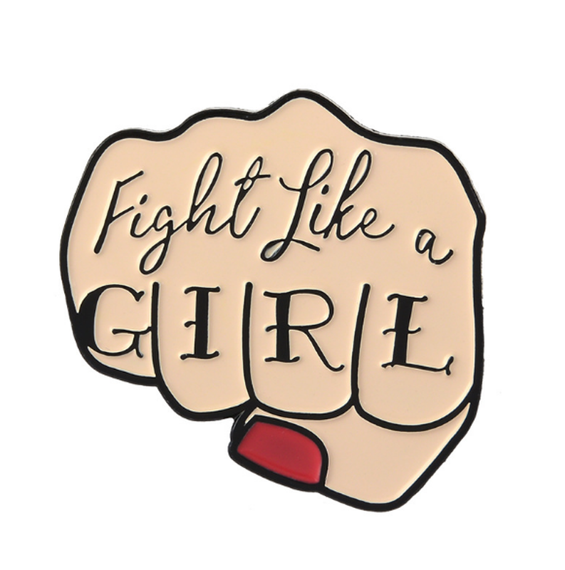 Значок кулак "Fight like a Girl" 30 х 30 мм
