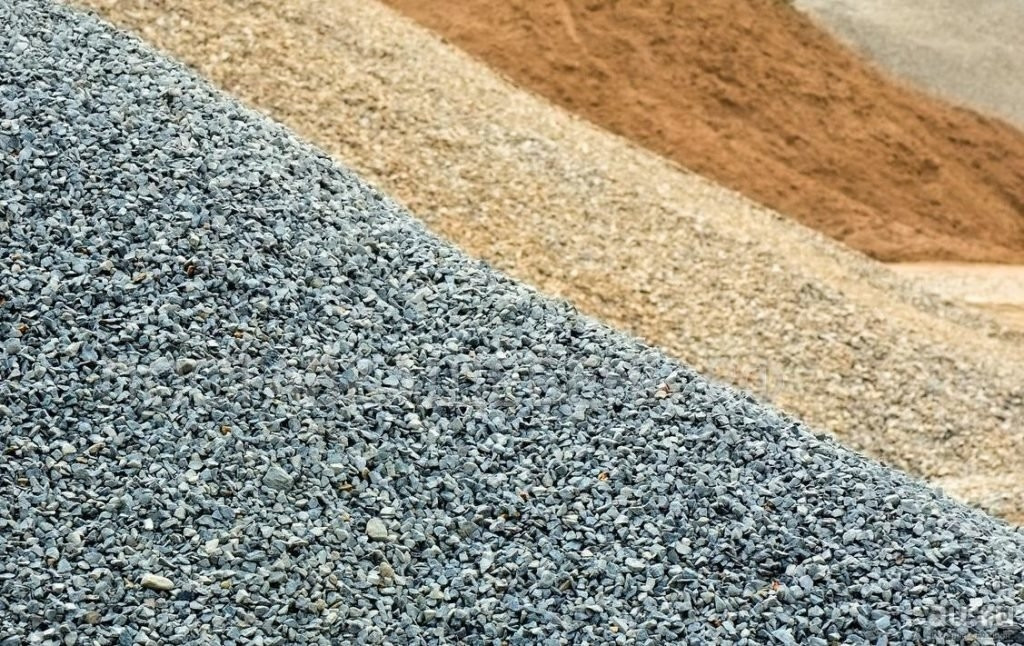 Песок сеяный мытый 1кл 2кл щебень гравий грунт - фото 1 - id-p154759955
