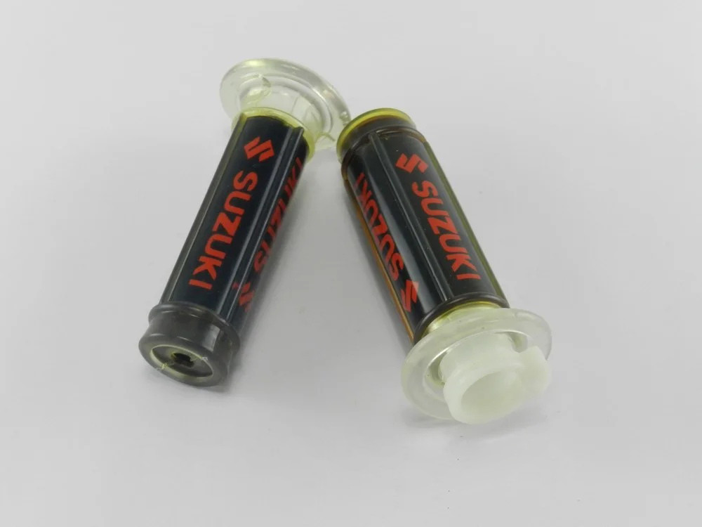 Ручки газа силиконовые Suzuki без отбойника, пара - фото 1 - id-p155199043