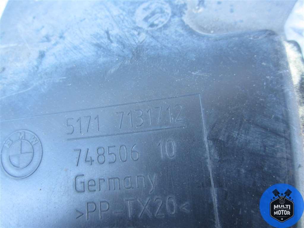 Пластик моторного отсека BMW 3 (E90 ) (2005-2013) 2.0 TD N47 D20 C - 163 Лс 2010 г. - фото 3 - id-p155226862