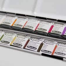 Набор акварельных красок AKADEMIE 24 цвета, полукюветы 1,6 мл, металлический пенал - фото 5 - id-p155338144