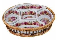 Менажница Lefafd 5-ти секционная диаметр 26 см высота 4 см в плетеной корзине 30 на 6 см арт.792-021