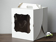Коробка с прозрачным окном и ручкой для торта 260х260х300 белая